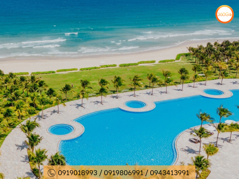 Aquamarine Cam Ranh nằm dọc theo bờ biển Bãi Dài - Du lịch 360Go